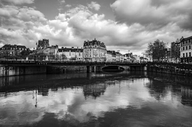 L'ECE école de l'ingénierie numérique, déploie ses formations à Rennes et à Bordeaux (c) Photo de Sebastian Brito sur Unsplash