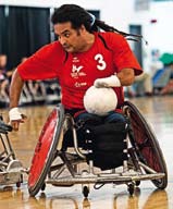 Dernier défi sportif de Ryadh : le rugby-fauteuil. Il a remportée la Coupe de France 2013