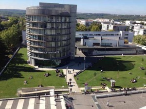 Maison des étudiants aux Chênes © UCP