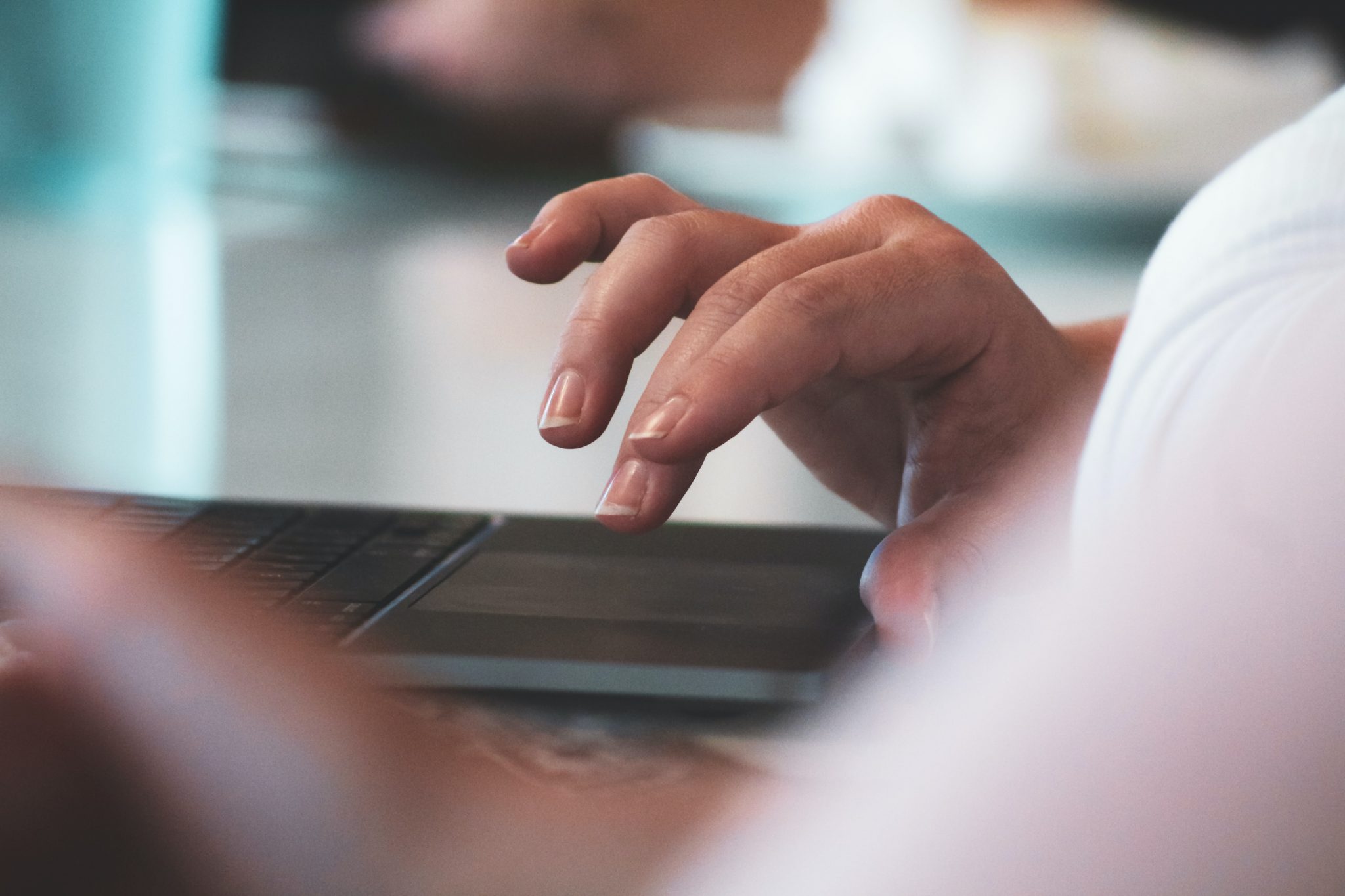 Un nouveau cap de développement pour l'ESTIA, école engagée pour les mutations technologiques durables (c) unsplash