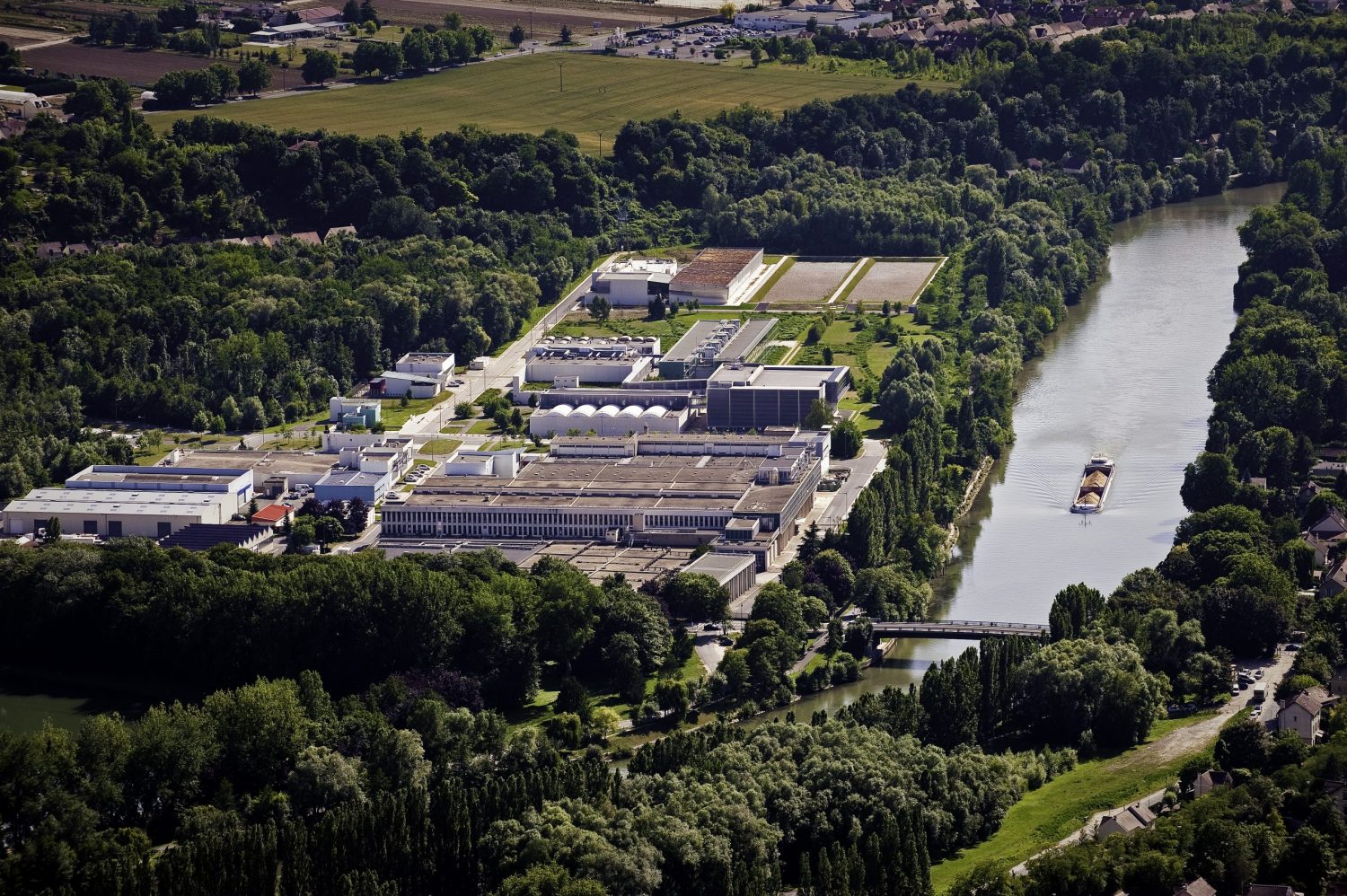 Si l’eau est une ressource vitale, les jeunes talents sont essentiels à Veolia Eau d'Île-de-France et à Nathalie Duchevet, sa DG. La preuve dans son interview.