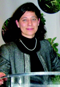 Agnès Duwer, DESS de Droit, DEA (93,94), 3e Cycle ESCP (2006,2011) est la Directrice Générale de la Société Coopérative de la Région d’Arcis sur Aube, située près de Troyes.