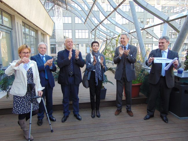 Inauguration des nouveaux locaux par Éric Lamarque (à droite)