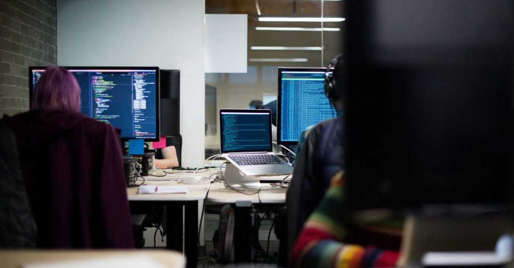 HEC Paris et l’Université Bocconi lancent un nouveau modèle de bachelor international (c) Unsplash+