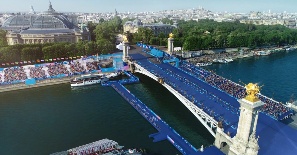 Margaux Herçun est opératrice de billetterie pour les JO 2024 sur le site du Pont Alexandre III - Trocadéro - Tous droits réservés - Paris 2024 / Jean-Louis Bellurger