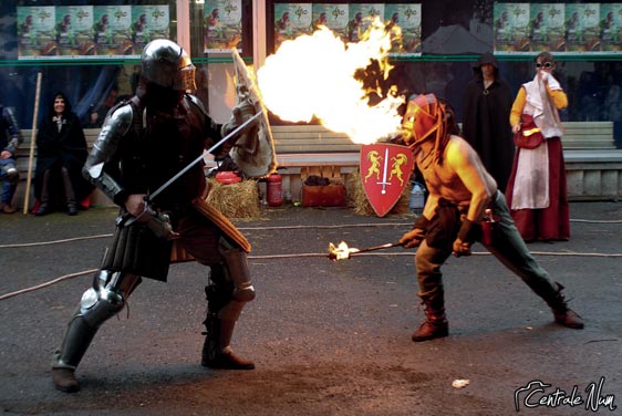 Une joute des Compagnons d'Armes de la Jour d'Auvergne (compagnie de restitution)